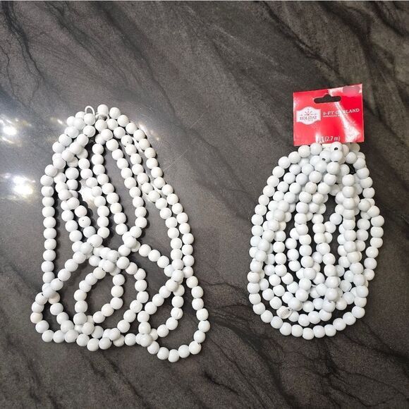 2 x 9ft Natural Wooden White Bead Christmas Garland Bundle, Holiday Time - Picture 1 of 4